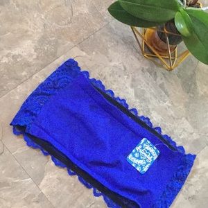 Free People Intimates & Sleepwear - New Free People Reversible Lace bandeau Free People Intimates & Sleepwear - New Free People Reversible Lace bandeau
